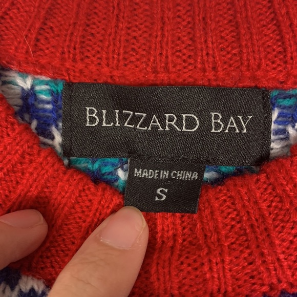 ❤️ SHARK  - Ugly Christmas Sweater - Picture 4 of 5